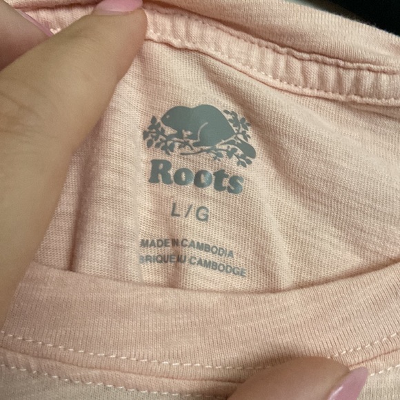 Woman’s Roots cropped tee - Picture 4 of 5